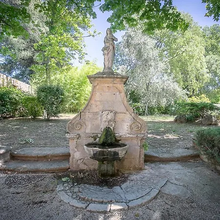 Cosy Loft Tarif Avec 1 Ou 2 2 Ou 4 Personnes, Vue Parc Et Piscine Apartment Aix-en-Provence